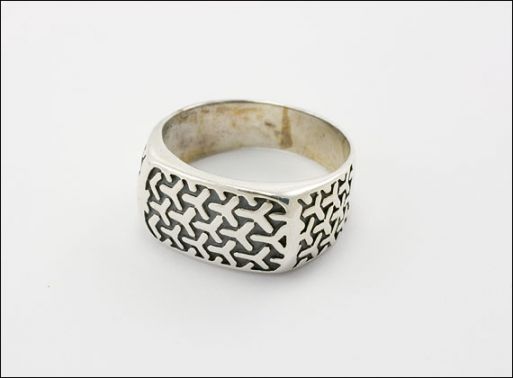 Серебряное кольцо 12966 купить в магазине Самоцветы мира