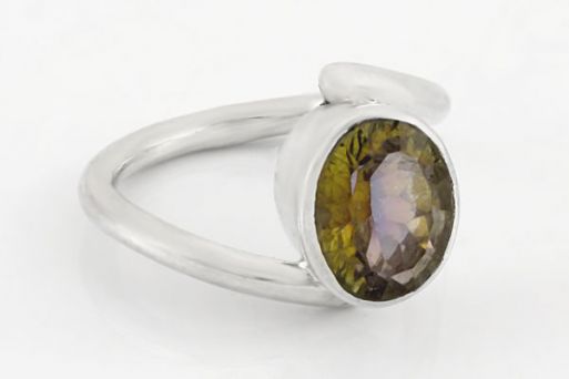 Серебряное кольцо с аметистом мистик 29848 купить в магазине Самоцветы мира