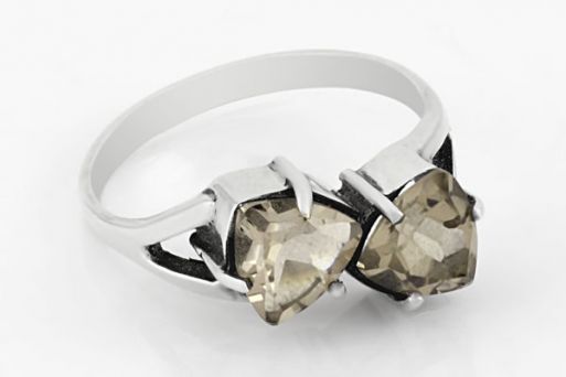 Серебряное кольцо с раухтопазом 65387 купить в магазине Самоцветы мира